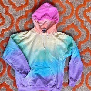 Gildan Multicolor Tie-Dye Hoodie